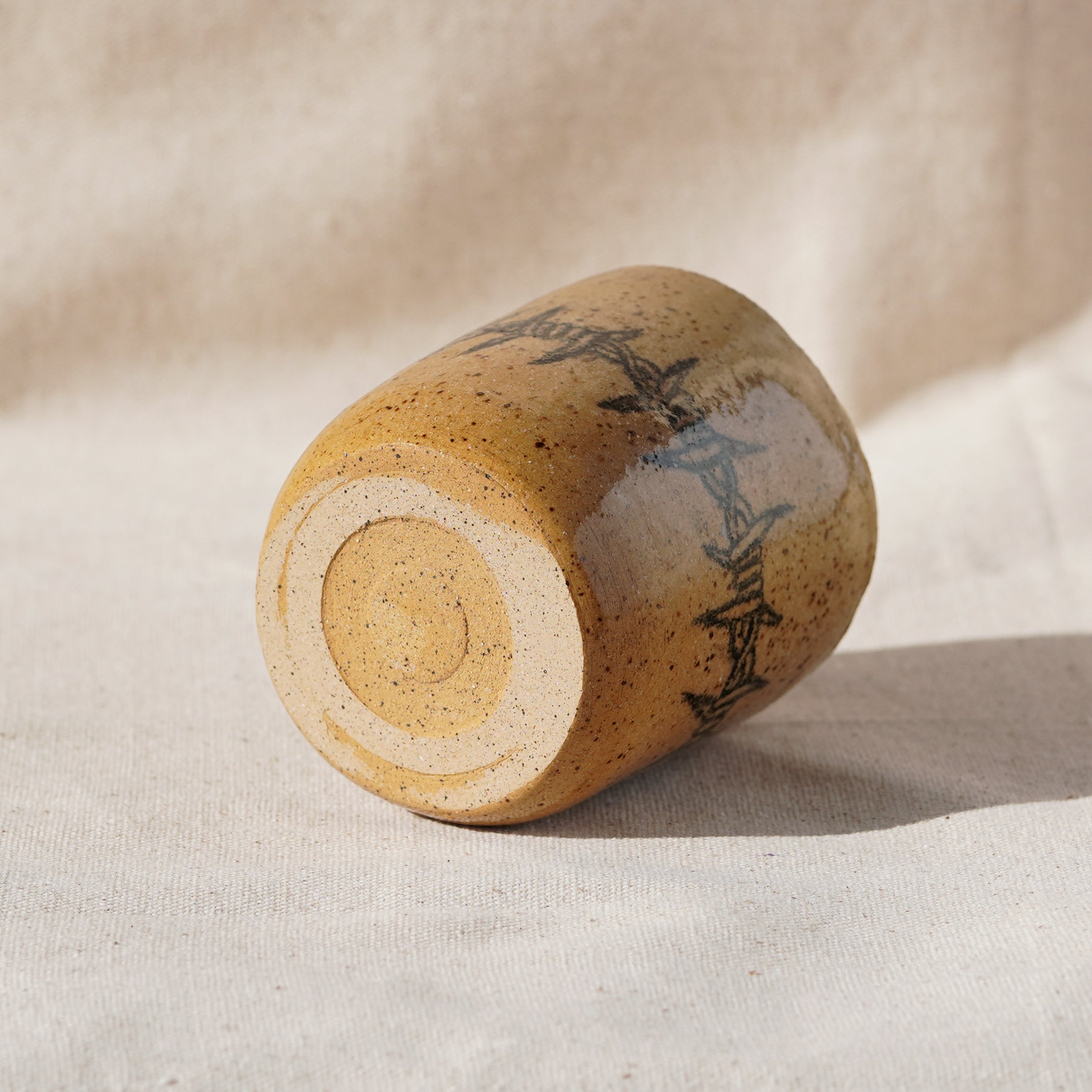 8oz Barbed Wire Cup